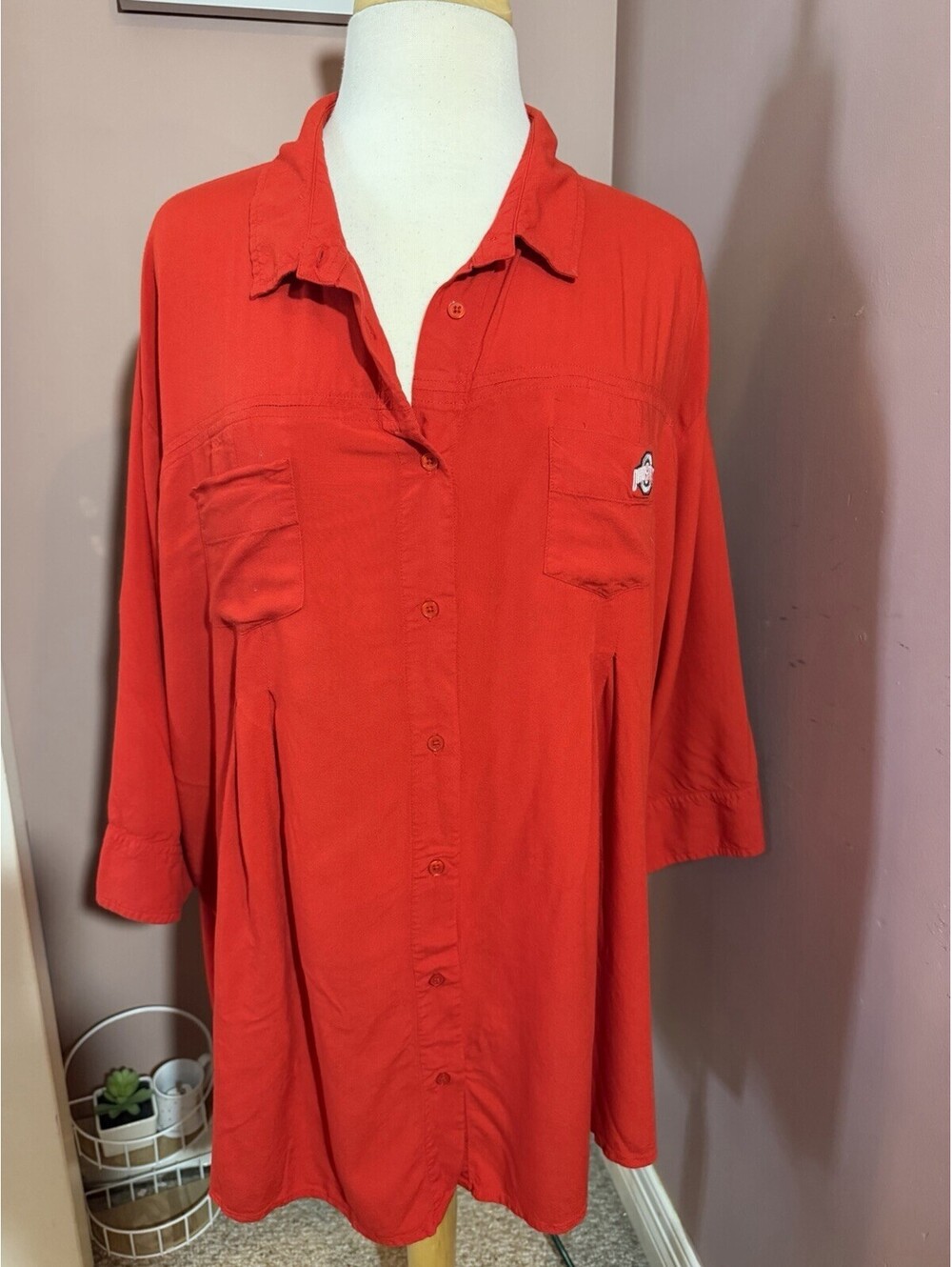 UG Apparel Ohio State Buckeyes Red Button Up Shirt Womens 3X Blouse